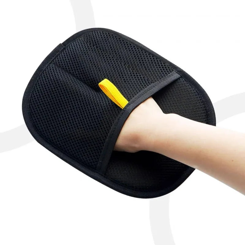 Load image into Gallery viewer, Pet Grooming Gloves Pet Hair Remover Brush Kitten Cleaning Glove Removing Dog Cat Hair From Sofa Carpet Clothes Pet Supplies﻿ ﻿
