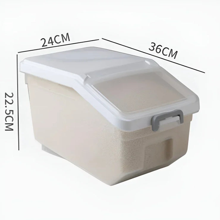 Insect-proof foldable FlexiStore pet food container with measurements 24CM x 36CM x 22.5CM.